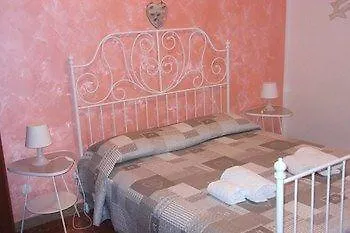 **  Santa Toscana Guest House Verona Italy